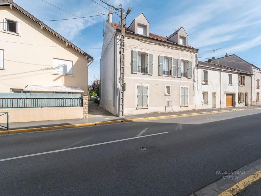Appartement 7 Personnes Pres De Disney & Paris Chanteloup-en-Brie Kültér fotó